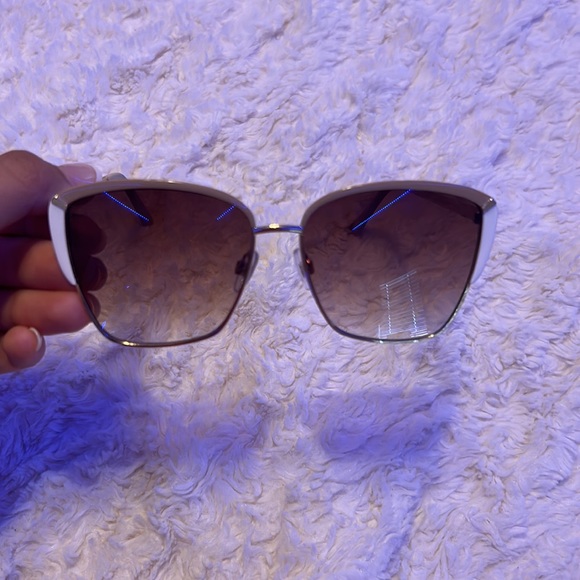 SOLD!! - Picture 2 of 4